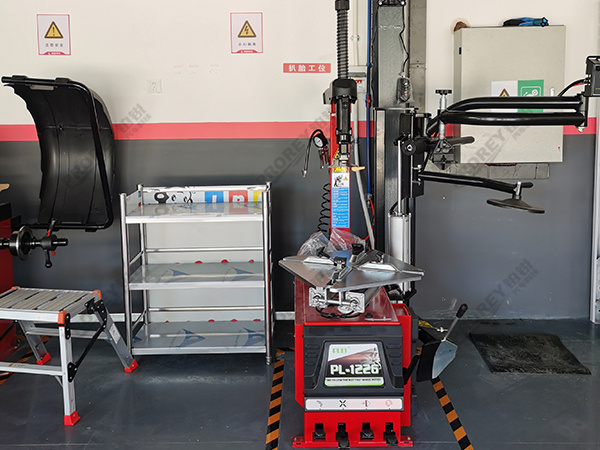 湖北中石化十堰花果易捷养车 (7)