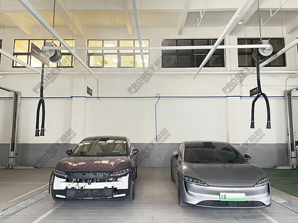 安徽鸿蒙智行4S店-阜阳佰利智行汽车销售服务有限公司 (5)