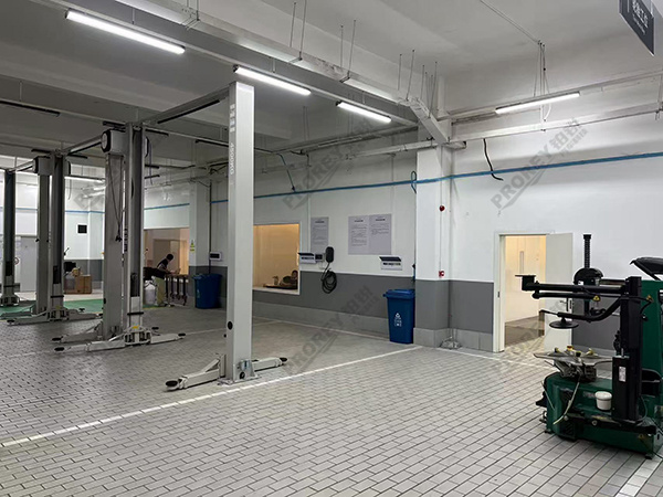 湖南鸿蒙智行4S店-湖南湘潭鸿蒙智行 (3)