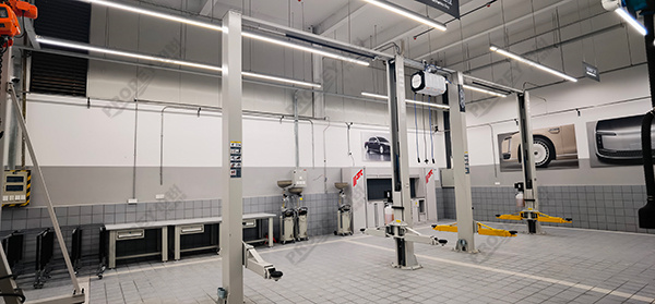 四川鸿蒙智行4S店-四川恒为智行汽车销售服务有限公司 (5)