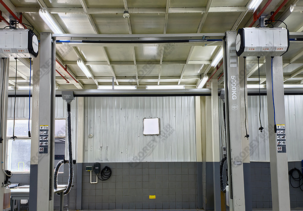 云南鸿蒙智行4S店-云南中驰鸿蒙智行 (13)