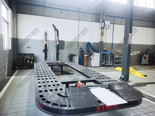 西安方程豹4S店-正耀鸿元方程豹 (6)