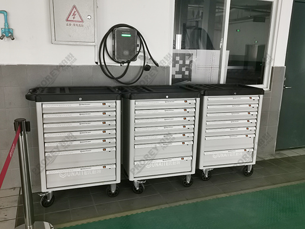 湖北鸿蒙智行4S店-十堰鸿蒙智行 (12)