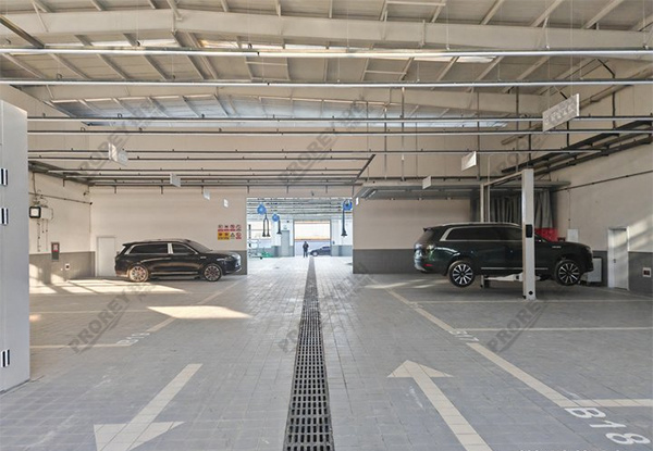 山东AITO 4S店-山东华朗AITO店 (12)