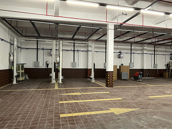 浙江理想4S店-绍兴琥珀荟理想汽车 (2)