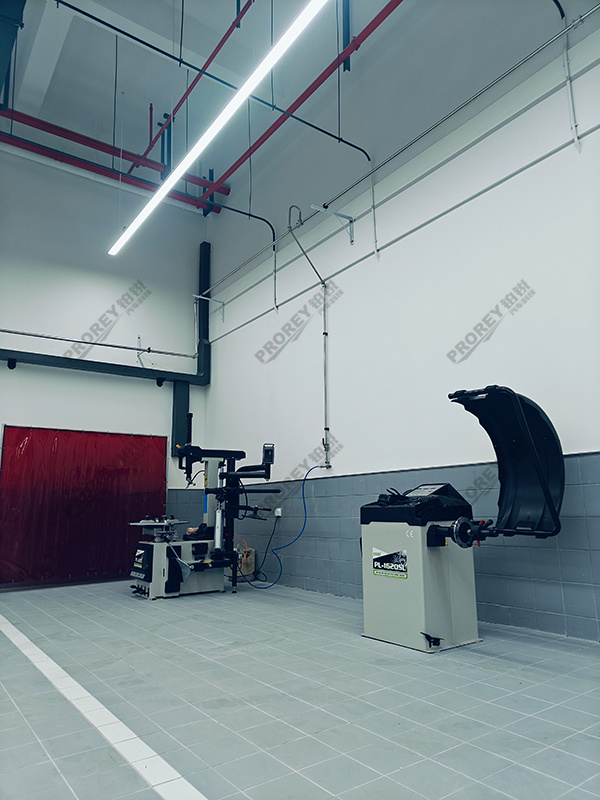 上海鸿蒙智行4S店-上海吾界汽车销售服务有限公司 (8)