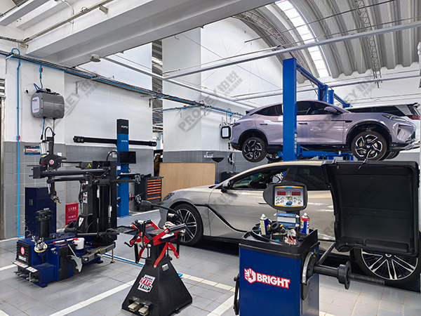 云南腾势4S店-昆明腾德腾势 (7)