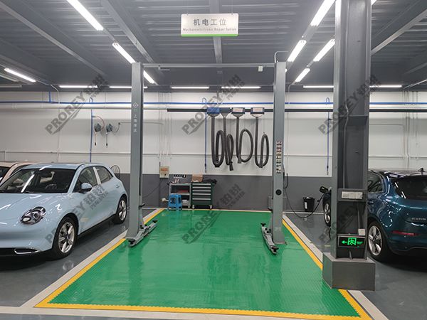 上海欧拉汽车4S店-上海万卓欧电汽车销售服务有限公司绝缘工位1