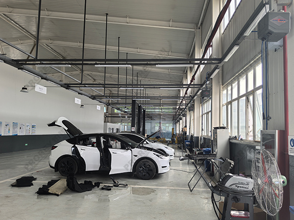 河北特斯拉4S店-保定中翼致远 (3)