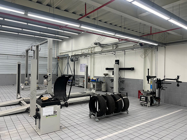 湖南鸿蒙智行4S店-株洲时代之星汽车销售服务有限公司 (9)