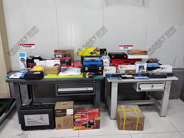青海AITO4S店-青海金岛新能源 (14)