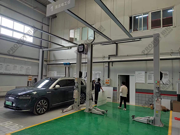 青海AITO4S店-青海金岛新能源 (4)