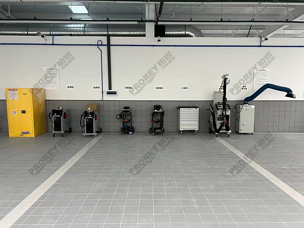 湖南鸿蒙智行4S店-娄底市汇宝宝睿汽车销售有限公司 (10)