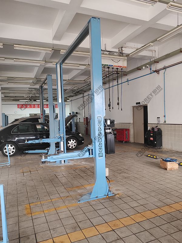 山东雷克萨斯4S店 -烟台锦绣世泰雷克萨斯路斯霸龙门举升机-(5)