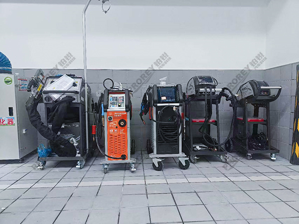 江苏鸿蒙智行4S店-徐州市瑞哲龙哲汽车 (8)