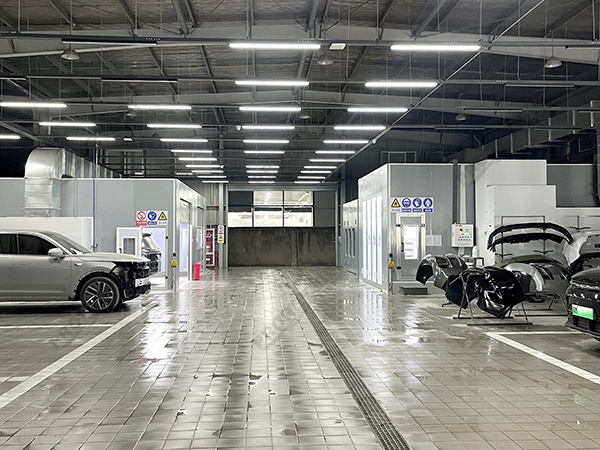 江苏理想4S店-江阴琥珀荟理想汽车 (13)